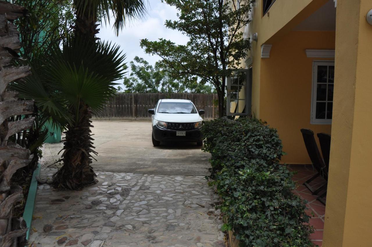 Vila Casa Makoshi Bonaire Playa Exteriér fotografie